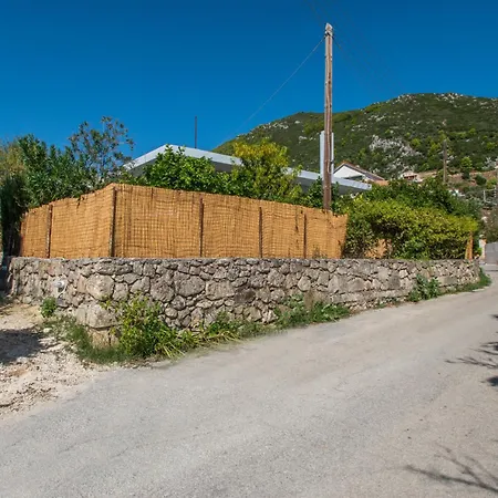 Villa Hidden Sea Crest By 