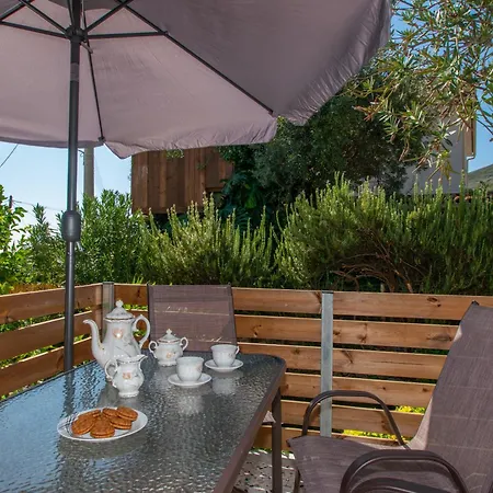 Villa Hidden Sea Crest By 