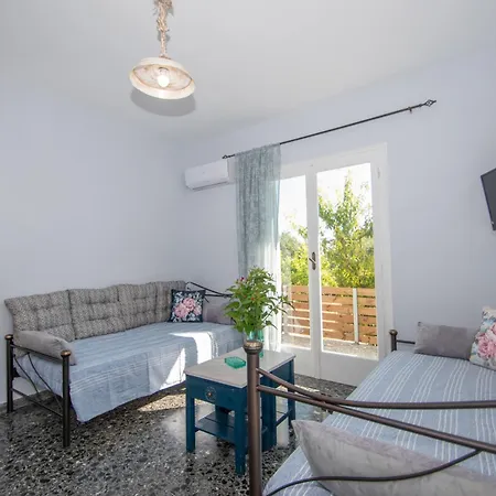 Villa Hidden Sea Crest By 